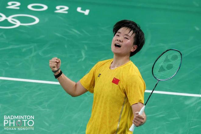 他在关键球 他在关键球