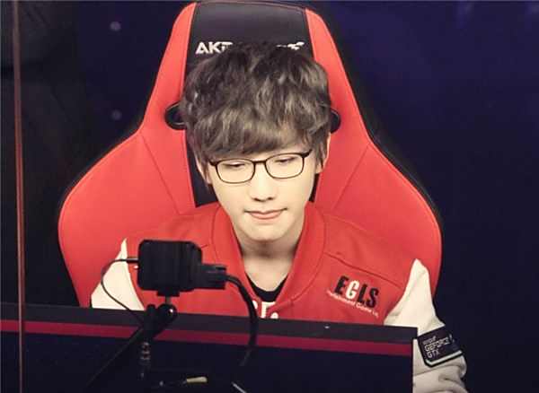 重返欧冠8 重返欧冠8