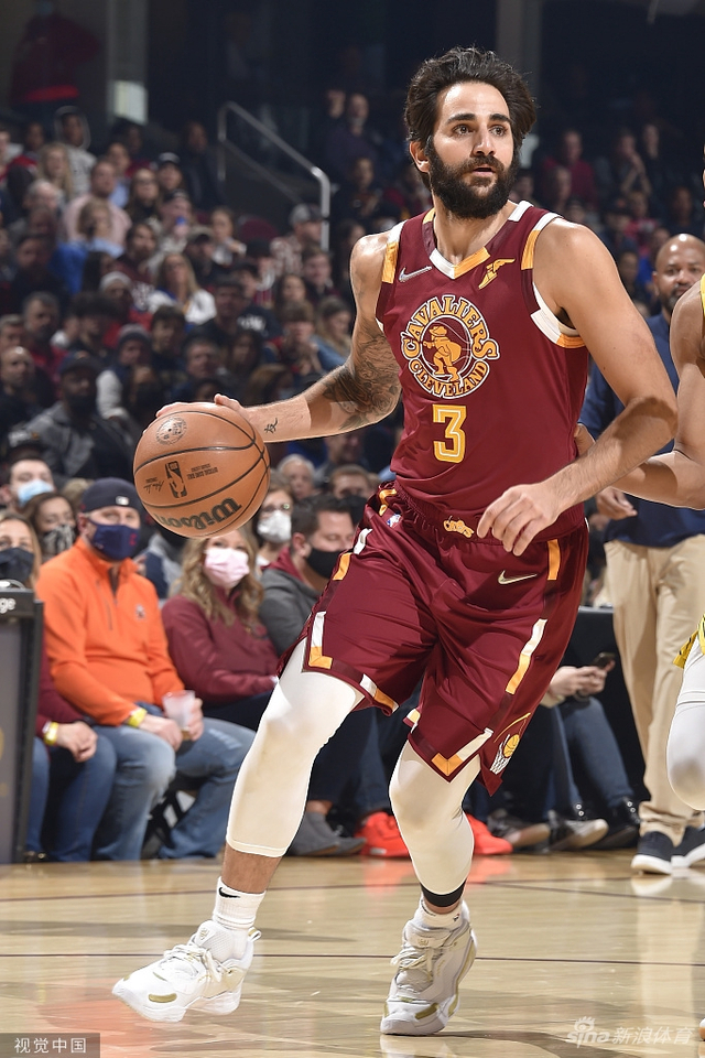 在这种背景 在这种背景