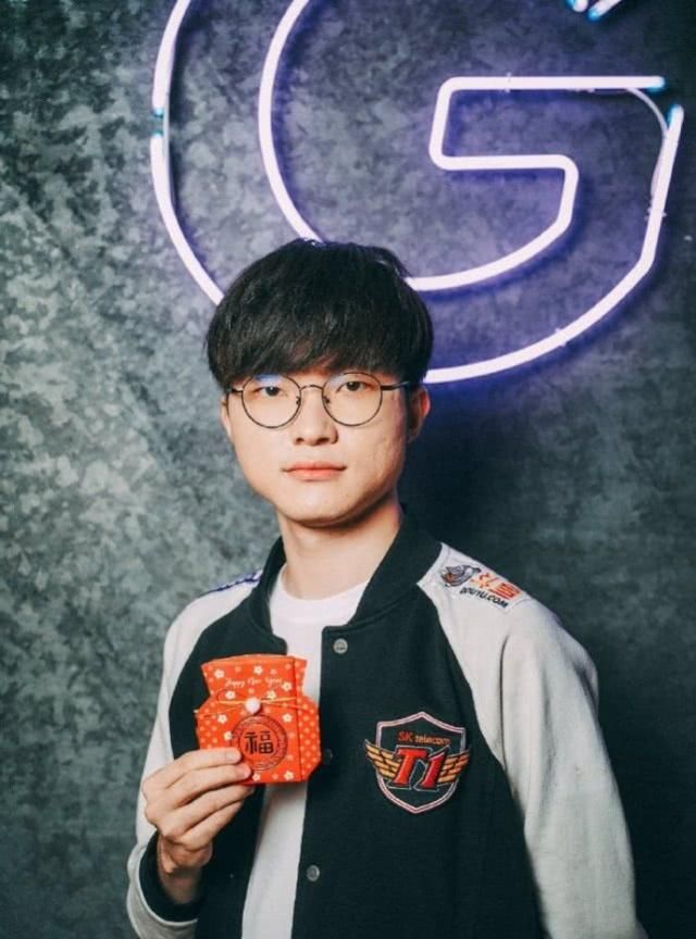 禁区前的犯